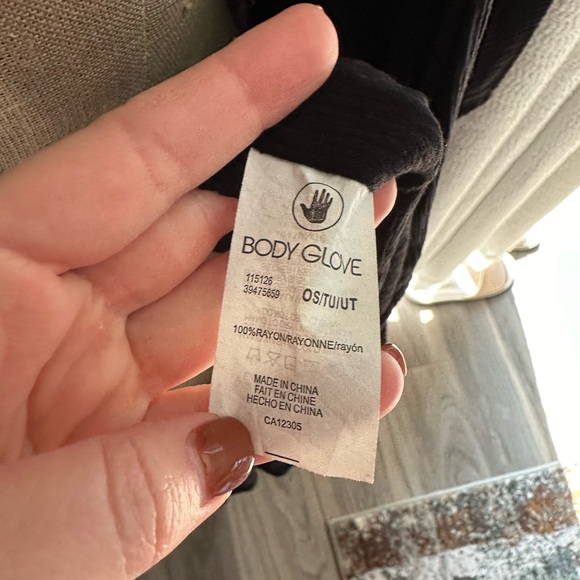 Body Glove Swim Cover Up in Black One Size - Picture 6 of 6